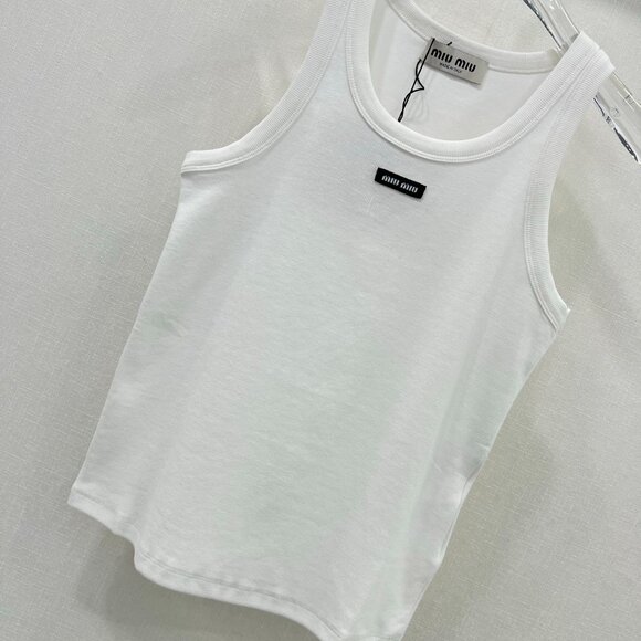 🔥🔥 Miumiu vest - Picture 3 of 5